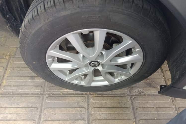 Used Nissan X-Trail 2020 2.0L XL ITS CVT 2WD SmartConnect Comfort Edition Right Front Wheel Hub