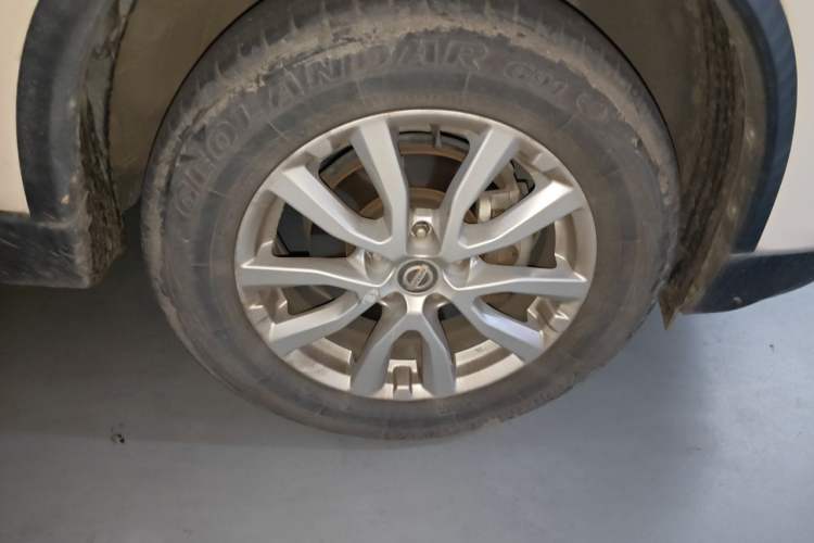 Used Nissan X-Trail 2020 2.0L XL ITS CVT 2WD SmartConnect Comfort Edition Right Front Wheel Hub