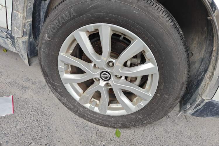 Used Nissan X-Trail 2020 2.0L XL Premium CVT 2WD SmartConnect Luxury Edition Right Front Wheel Hub