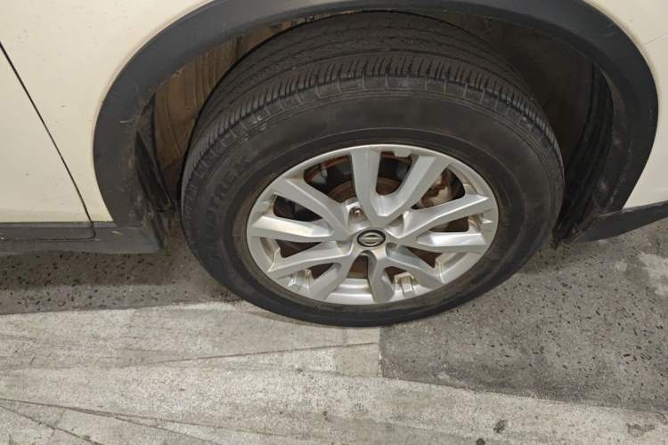 Used Nissan X-Trail 2020 2.0L XL Premium CVT 2WD SmartConnect Luxury Edition Right Front Wheel Hub