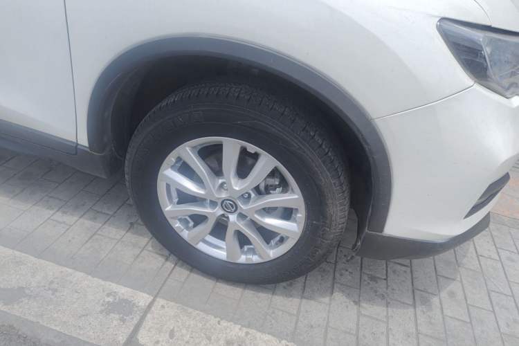 Used Nissan X-Trail 2020 2.0L XL ITS CVT 2WD SmartConnect Comfort Edition Right Front Wheel Hub
