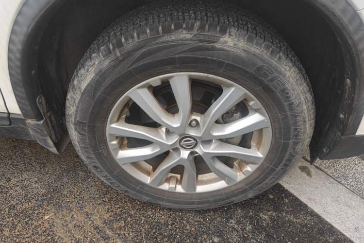 Used Nissan X-Trail 2020 2.0L XL ITS CVT 2WD SmartConnect Comfort Edition Right Front Wheel Hub