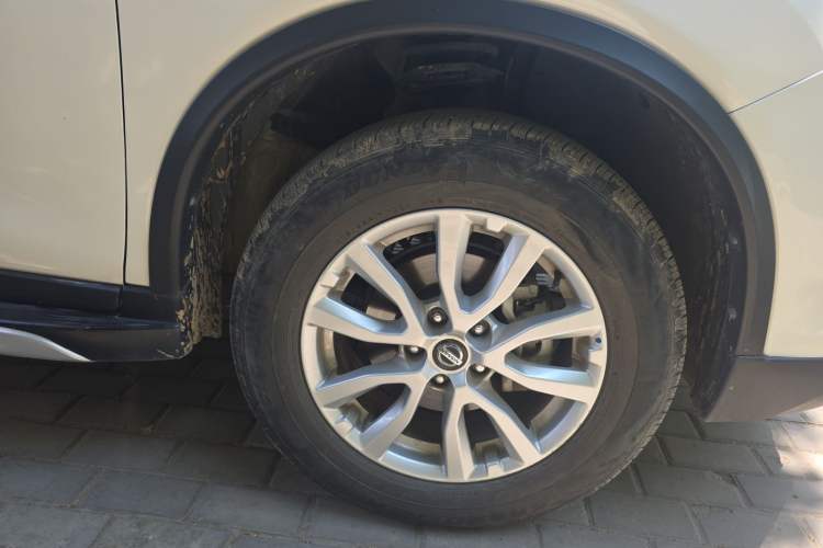 Used Nissan X-Trail 2020 2.0L XL ITS CVT 2WD SmartConnect Comfort Edition Right Front Wheel Hub