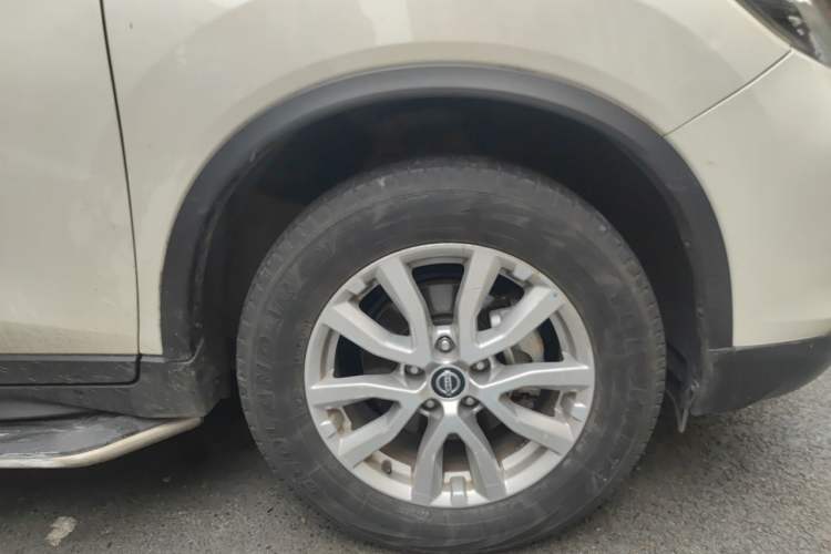Used Nissan X-Trail 2020 2.0L XL Premium CVT 2WD SmartConnect Luxury Edition Right Front Wheel Hub