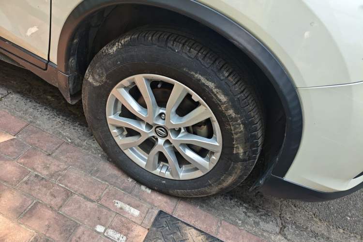 Used Nissan X-Trail 2020 2.0L XL ITS CVT 2WD SmartConnect Comfort Edition Right Front Wheel Hub