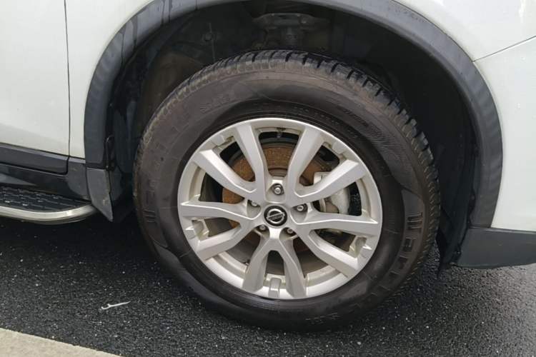 Used Nissan X-Trail 2020 2.0L XL ITS CVT 2WD SmartConnect Comfort Edition Right Front Wheel Hub