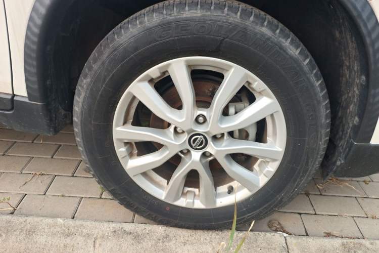 Used Nissan X-Trail 2020 2.0L XL ITS CVT 2WD SmartConnect Comfort Edition Right Front Wheel Hub