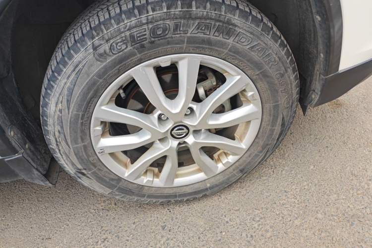 Used Nissan X-Trail 2020 2.0L XL ITS CVT 2WD SmartConnect Comfort Edition Right Front Wheel Hub