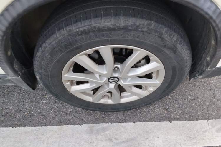 Used Nissan X-Trail 2020 2.0L XL ITS CVT 2WD SmartConnect Comfort Edition Right Front Wheel Hub