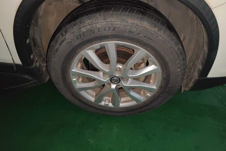 Used Nissan X-Trail 2020 2.0L XL Premium CVT 2WD SmartConnect Luxury Edition Right Front Wheel Hub