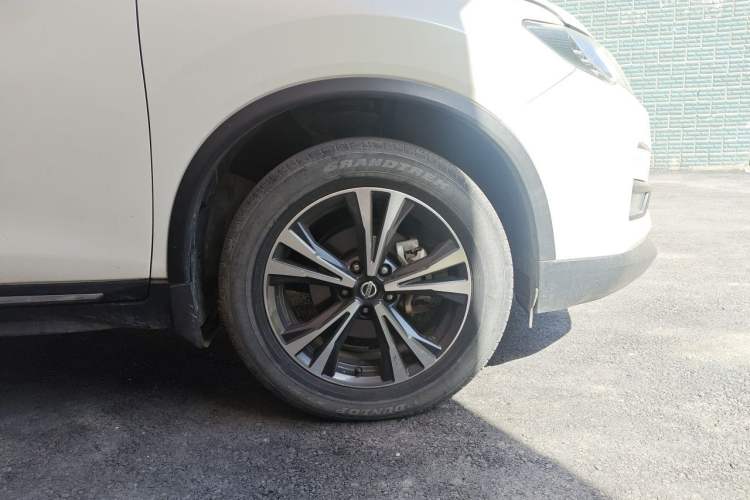 Used Nissan X-Trail 2020 2.5L XL ITS CVT 4WD Deluxe Navigation Edition Right Front Wheel Hub