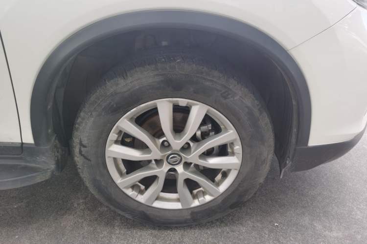 Used Nissan X-Trail 2020 2.0L XL ITS CVT 2WD SmartConnect Comfort Edition Right Front Wheel Hub