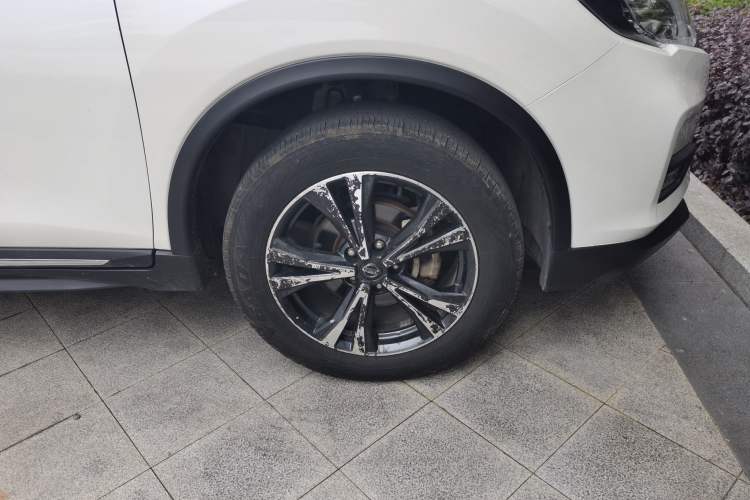 Used Nissan X-Trail 2020 2.5L XL ITS CVT 4WD Deluxe Navigation Edition Right Front Wheel Hub