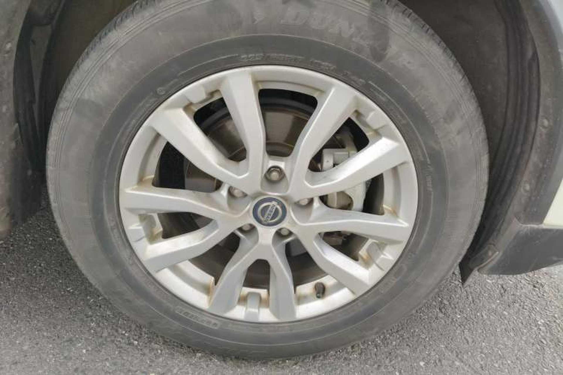 Used Nissan X-Trail 2020 2.0L XL ITS CVT 2WD SmartConnect Comfort Edition Right Front Wheel Hub