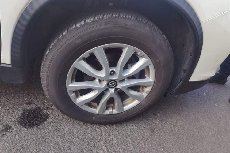 Used Nissan X-Trail 2020 2.0L XL Premium CVT 2WD SmartConnect Luxury Edition Right Front Wheel Hub