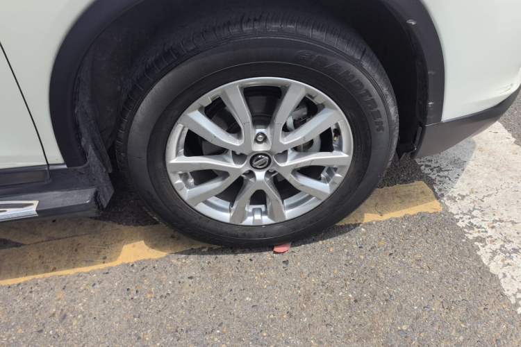 Used Nissan X-Trail 2020 2.0L XL ITS CVT 2WD SmartConnect Comfort Edition Right Front Wheel Hub