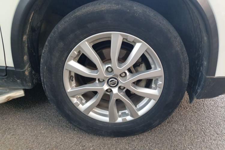 Used Nissan X-Trail 2020 2.0L XL ITS CVT 2WD SmartConnect Comfort Edition Right Front Wheel Hub