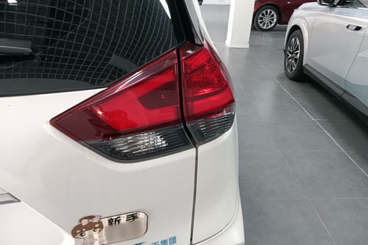 Used Nissan X-Trail 2020 2.0L XL ITS CVT 2WD SmartConnect Comfort Edition Right Rear Taillight