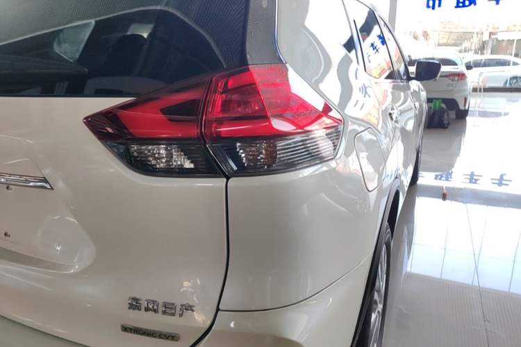 Used Nissan X-Trail 2020 2.0L XL ITS CVT 2WD SmartConnect Comfort Edition Right Rear Taillight