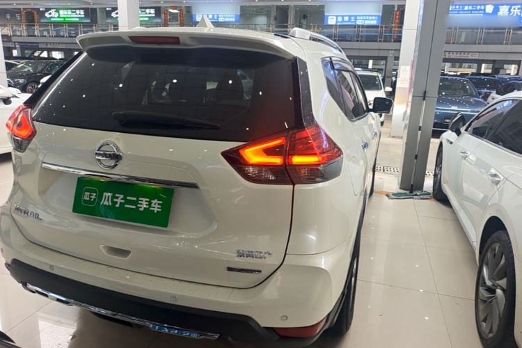 Used Nissan X-Trail 2020 2.0L XL ITS 3-Row CVT 2WD SmartConnect 7-Seater Comfort Edition Right Rear Taillight