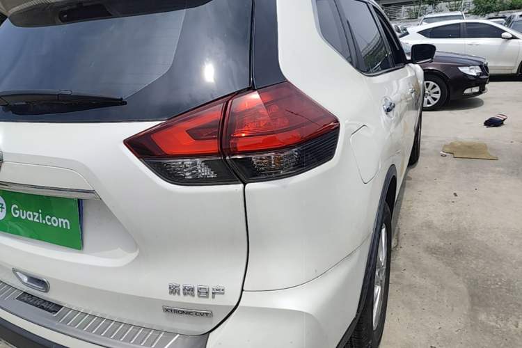Used Nissan X-Trail 2020 2.0L XL Premium CVT 2WD SmartConnect Luxury Edition Right Rear Taillight