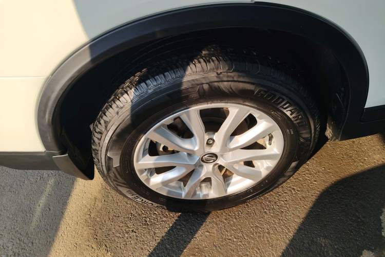 Used Nissan X-Trail 2020 2.0L XL ITS CVT 2WD SmartConnect Comfort Edition Right Rear Wheel Hub