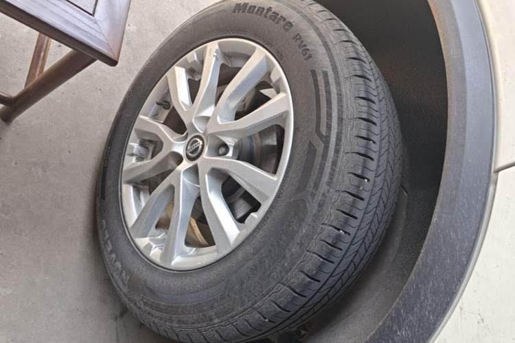 Used Nissan X-Trail 2020 2.0L XL ITS CVT 2WD SmartConnect Comfort Edition Right Rear Wheel Hub