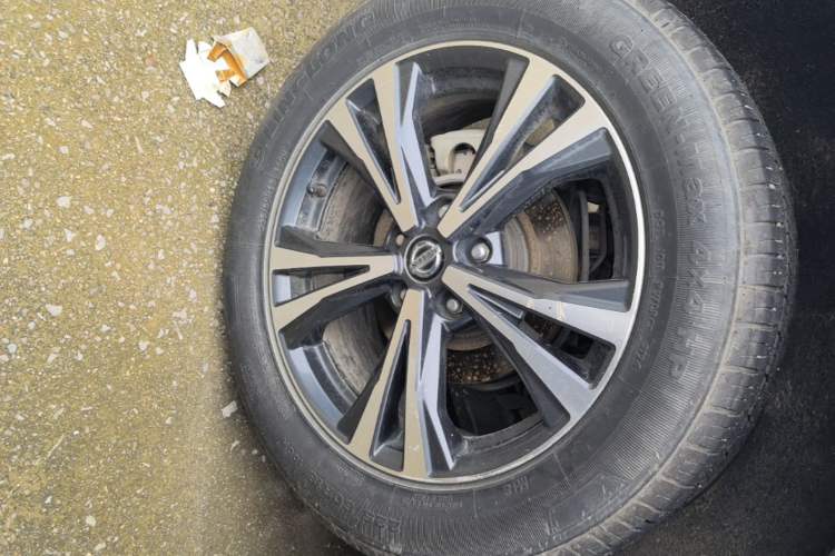 Used Nissan X-Trail 2020 2.5L XL ITS CVT 4WD Deluxe Navigation Edition Right Rear Wheel Hub