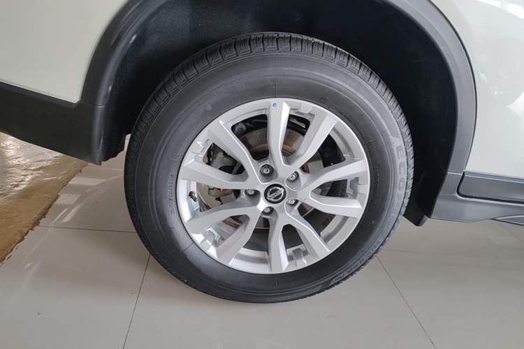 Used Nissan X-Trail 2020 2.0L XL ITS CVT 2WD SmartConnect Comfort Edition Right Rear Wheel Hub