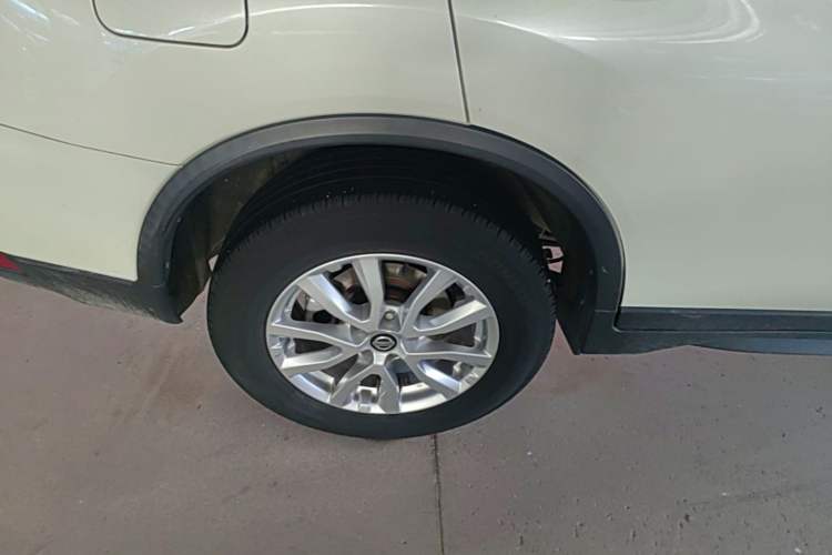 Used Nissan X-Trail 2020 2.0L XL ITS CVT 2WD SmartConnect Comfort Edition Right Rear Wheel Hub