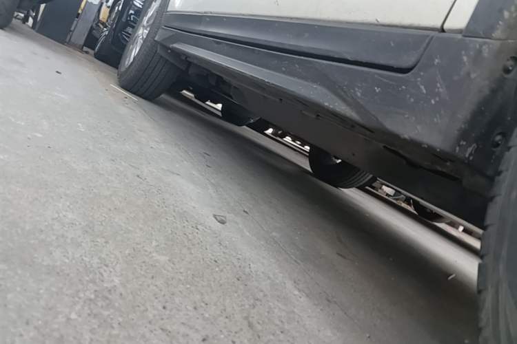 Used Nissan X-Trail 2020 2.0L XL ITS CVT 2WD SmartConnect Comfort Edition Right Side Sill