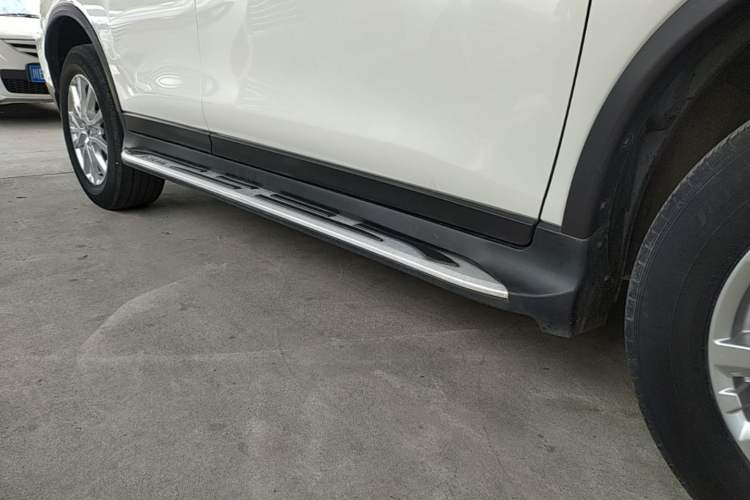 Used Nissan X-Trail 2020 2.0L XL ITS CVT 2WD SmartConnect Comfort Edition Right Side Sill