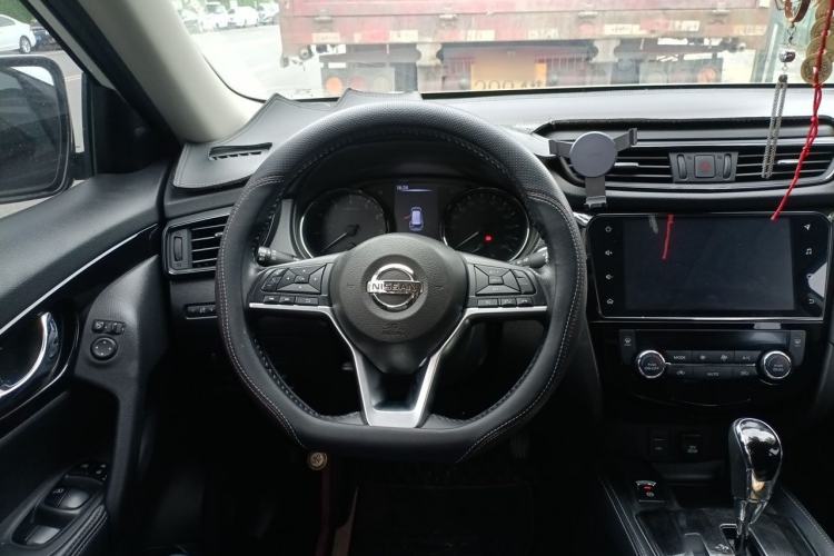 Used Nissan X-Trail 2020 2.0L XL ITS CVT 2WD SmartConnect Comfort Edition Steering Wheel