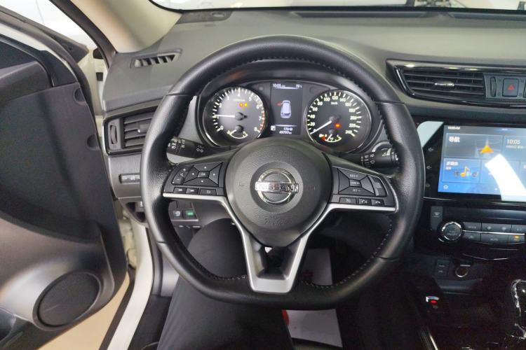 Used Nissan X-Trail 2020 2.0L XL ITS CVT 2WD SmartConnect Comfort Edition Steering Wheel