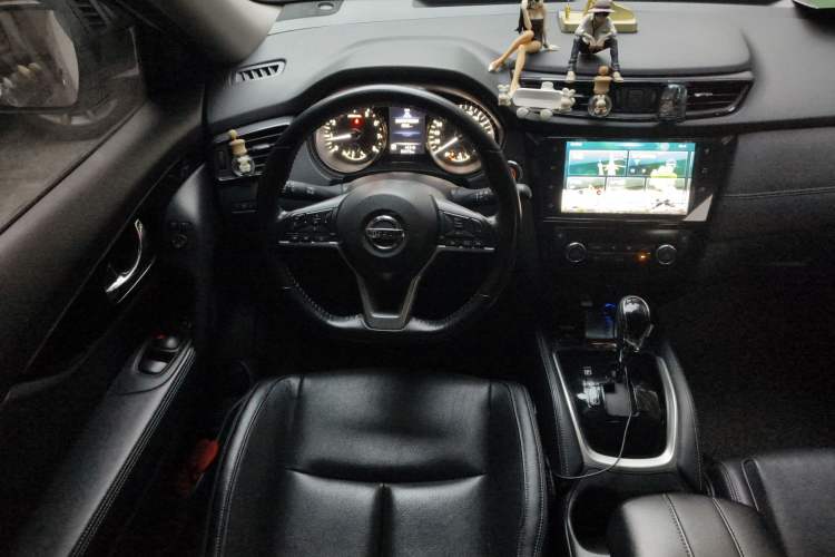 Used Nissan X-Trail 2020 2.0L XL ITS 3-Row CVT 2WD SmartConnect 7-Seater Comfort Edition Steering Wheel