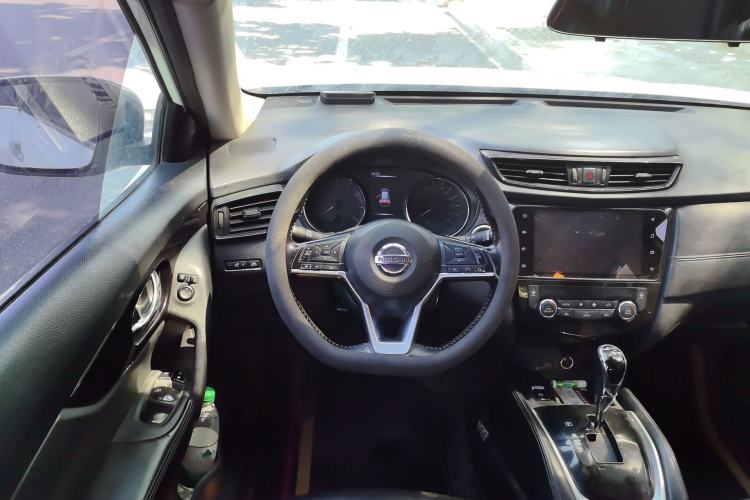 Used Nissan X-Trail 2020 2.0L XL ITS CVT 2WD SmartConnect Comfort Edition Steering Wheel