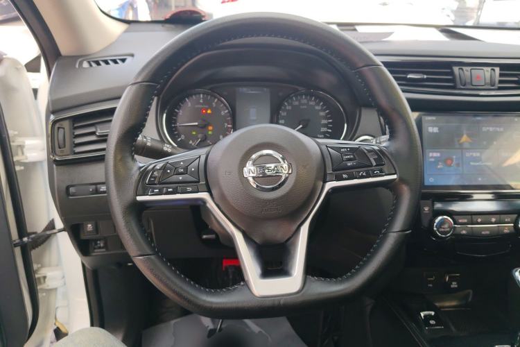 Used Nissan X-Trail 2020 2.0L XL ITS CVT 2WD SmartConnect Comfort Edition Steering Wheel
