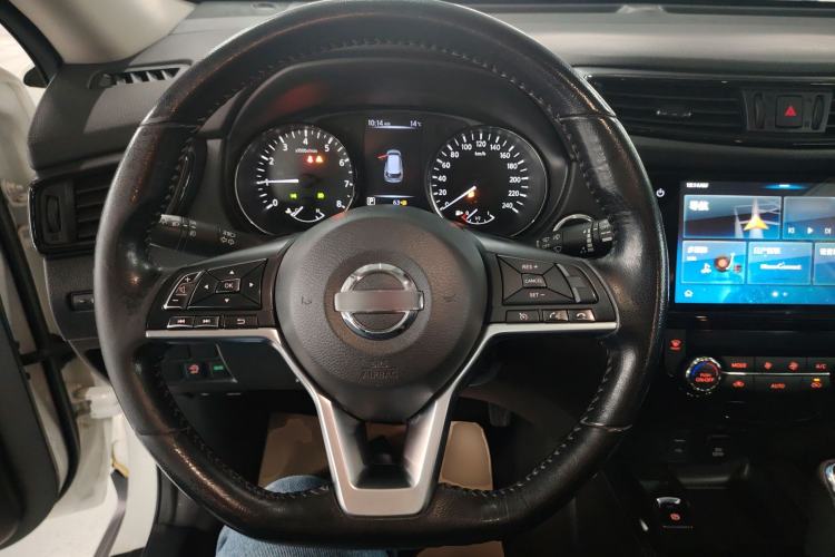 Used Nissan X-Trail 2020 2.0L XL ITS CVT 2WD SmartConnect Comfort Edition Steering Wheel