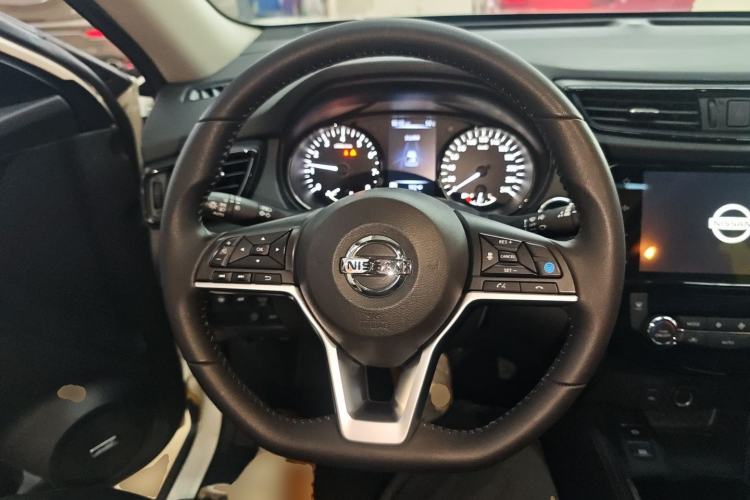 Used Nissan X-Trail 2020 2.5L XL ITS CVT 4WD Deluxe Navigation Edition Steering Wheel