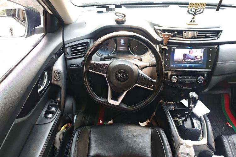 Used Nissan X-Trail 2020 2.0L XL ITS CVT 2WD SmartConnect Comfort Edition Steering Wheel