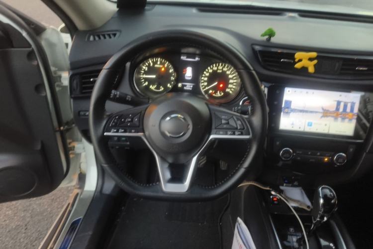 Used Nissan X-Trail 2020 2.0L XL ITS CVT 2WD SmartConnect Comfort Edition Steering Wheel