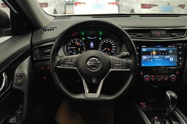 Used Nissan X-Trail 2020 2.0L XL Premium CVT 2WD SmartConnect Luxury Edition Steering Wheel