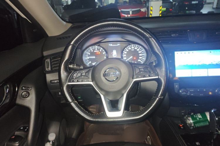 Used Nissan X-Trail 2020 2.0L XL ITS CVT 2WD SmartConnect Comfort Edition Steering Wheel