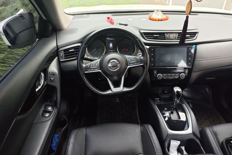 Used Nissan X-Trail 2020 2.0L XL ITS CVT 2WD SmartConnect Comfort Edition Steering Wheel