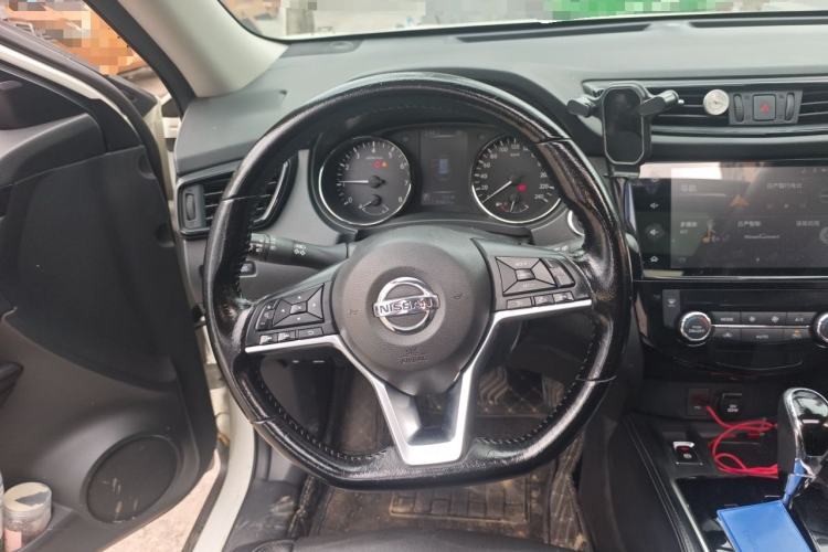 Used Nissan X-Trail 2020 2.0L XL ITS CVT 2WD SmartConnect Comfort Edition Steering Wheel