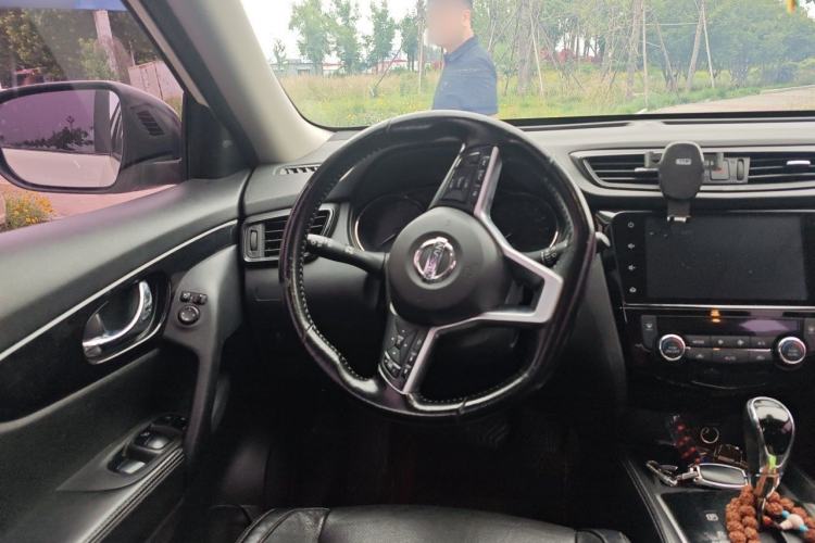 Used Nissan X-Trail 2020 2.0L XL ITS CVT 2WD SmartConnect Comfort Edition Steering Wheel