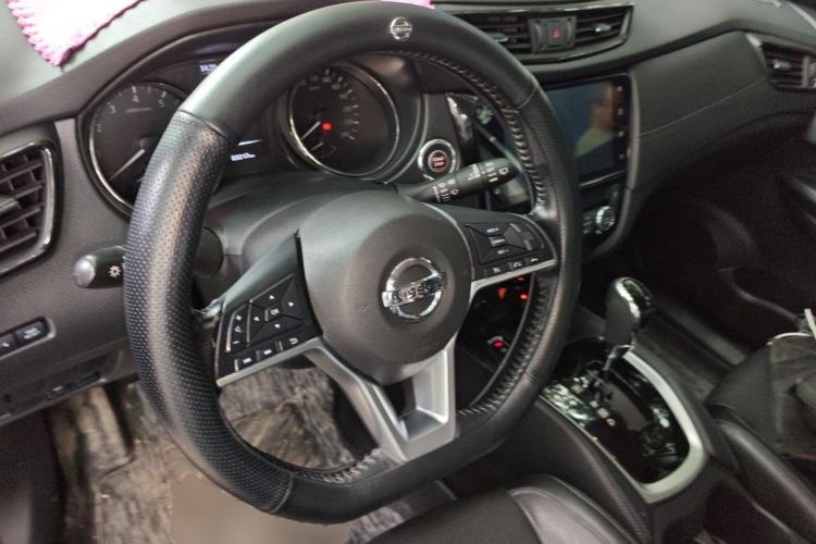 Used Nissan X-Trail 2020 2.0L XL ITS CVT 2WD SmartConnect Comfort Edition Steering Wheel