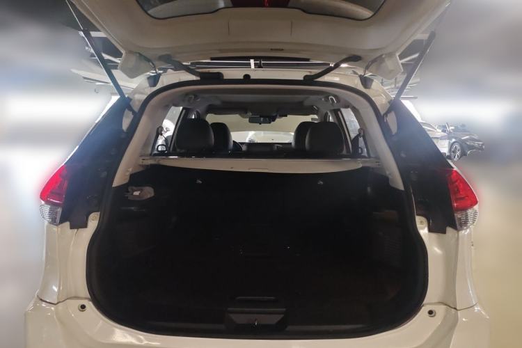 Used Nissan X-Trail 2020 2.0L XL Premium CVT 2WD SmartConnect Luxury Edition Trunk