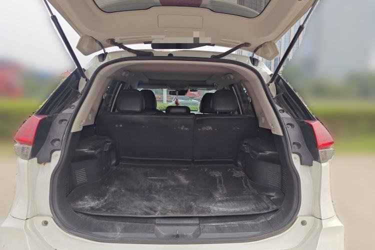 Used Nissan X-Trail 2020 2.0L XL Premium CVT 2WD SmartConnect Luxury Edition Trunk