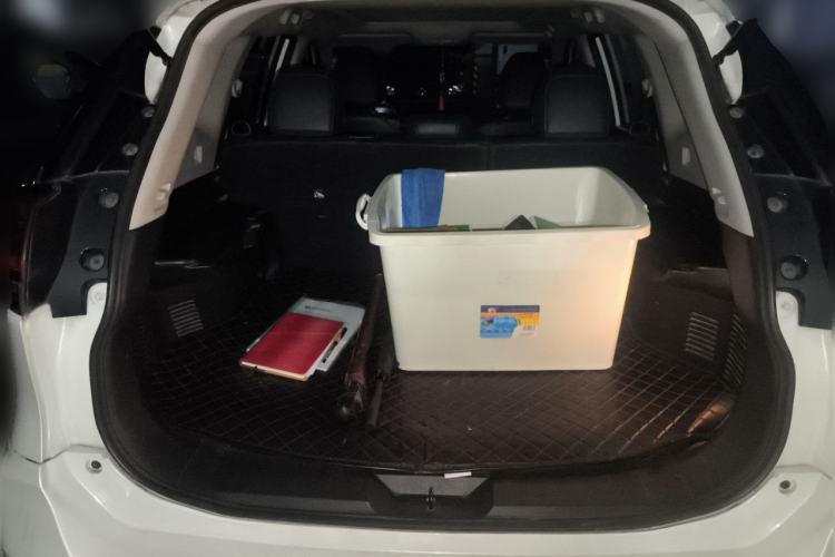 Used Nissan X-Trail 2020 2.0L XL ITS CVT 2WD SmartConnect Comfort Edition Trunk